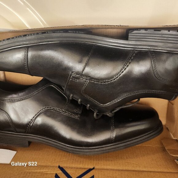 Rockport Men's "Taylor Cap Toe" Black Oxfords. NIB. Size 10 XW - Picture 11 of 14